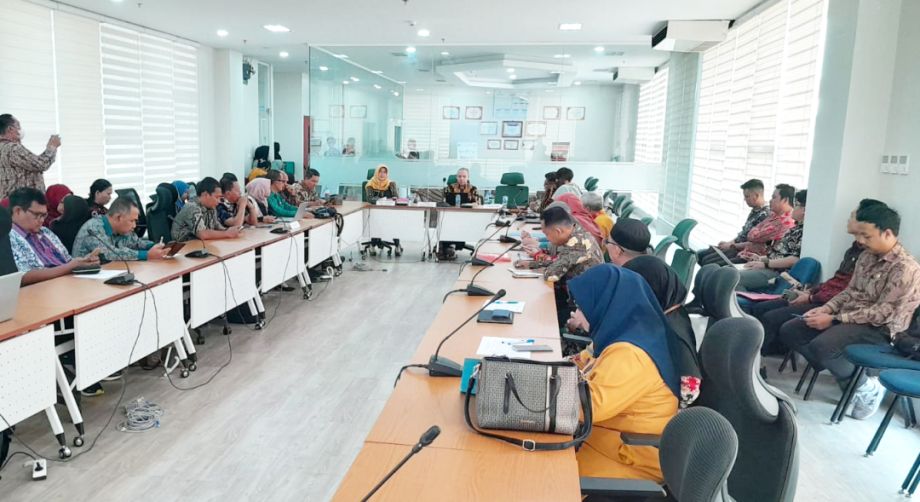 Rapat Koordinasi dan Identifikasi Produk Unggulan Daerah dalam rangka Penyusunan RIPJ PID Provinsi Kalimantan Barat